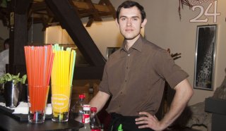 Barmanská show - Tomáš Gyén